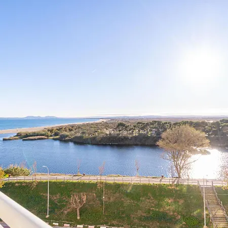 420-apartamento Vista Mar 아파트